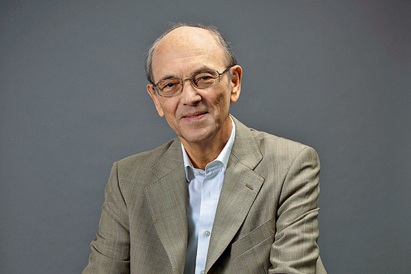 <p>Ricardo Ffrench-Davis, integrante del consejo asesor económico de Boric: “Tenemos que focalizar. Y más que repartir plata, repartir empleabilidad”</p>