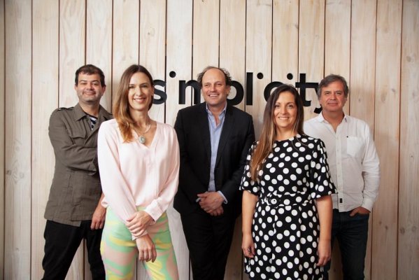 Simplicity: La agencia de comunicaciones chilena que entra a EEUU
