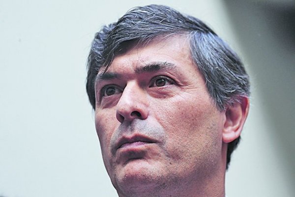 Parisi no traspasa votos a Kast