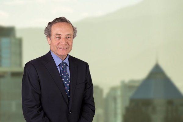 Florencio Bernales tras exponer en la Convención Constitucional: "Me preocupa el trabajo que está realizando"