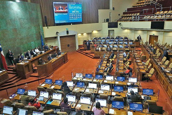 Cámara de Diputados da luz verde a Pensión Garantizada Universal de $185 mil