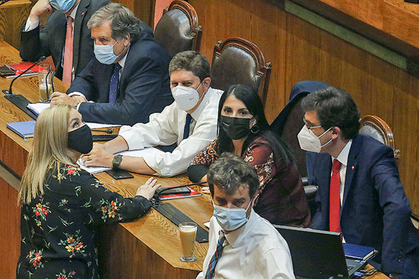 Gobierno y oposición dan apoyo unánime a creación de la PGU a la espera de resolver financiamiento