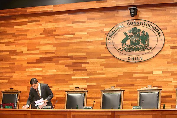 Retiro de rentas vitalicias: Tribunal Constitucional falla a favor de Penta y Bice Vida
