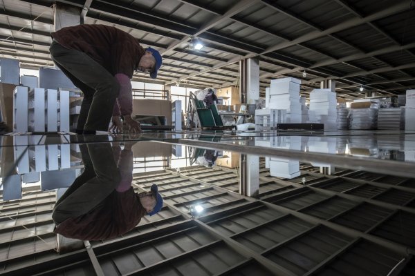 La industria manufacturera de China avanzó en diciembre a su mayor ritmo en seis meses