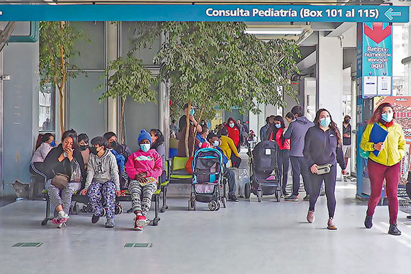El modelo de gestión que está ayudando a reducir las listas de espera en hospitales