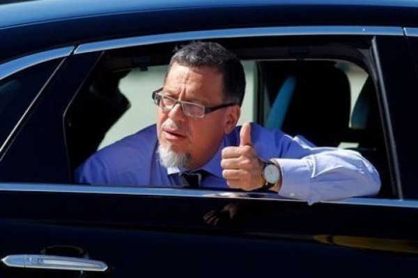 Lagos Weber se reúne con Boric y le pide acelerar el trabajo prelegislativo de la futura reforma tributaria