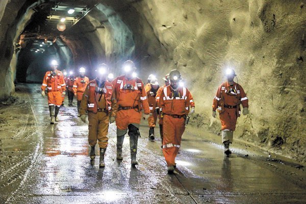 Codelco sella acuerdo colectivo con Trabajadores de División Gabriela Mistral con millonario bono