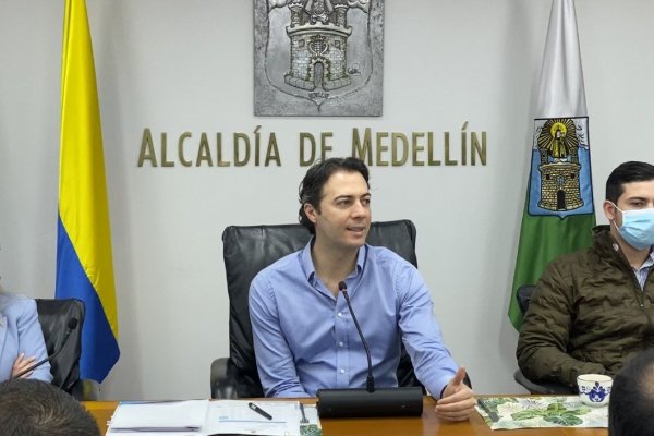 OPA por Sura y Nutresa: el duro enfrentamiento entre el alcalde de Medellín y el Grupo Empresarial Antioqueño