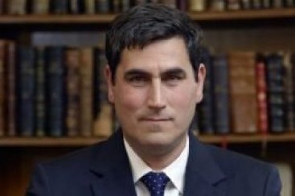 <p>Santander ficha a exejecutivo de CMPC para su banca de inversión</p>