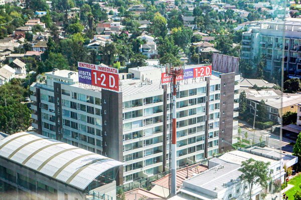 Créditos hipotecarios: dividendos subieron casi 20% en 2021 y las tasas de interés escalaron más de 200 puntos base