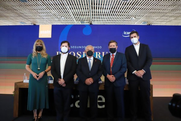 Líderes del Congreso llaman a empresarios y oposición a impulsar las reformas con acuerdos