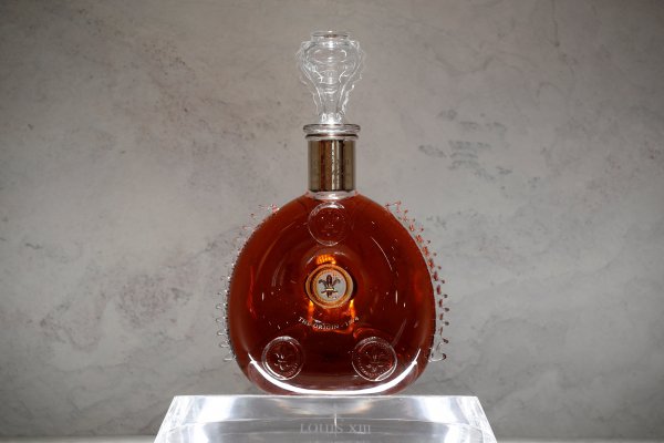 Ventas mundiales de cognac se disparan 31% en 2021 por interés de consumidores en productos de mayor calidad
