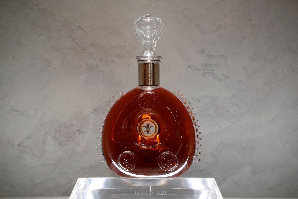 <p>Ventas mundiales de cognac se disparan 31% en 2021 por interés de consumidores en productos de mayor calidad</p>