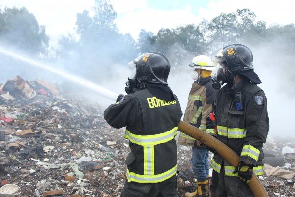 La innovación chilena que combate los incendios forestales con menos agua y regenera los suelos