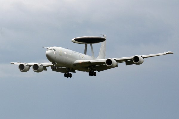 ¿Reemplazo al Cóndor? La Fach compra tres aviones militares a Reino Unido