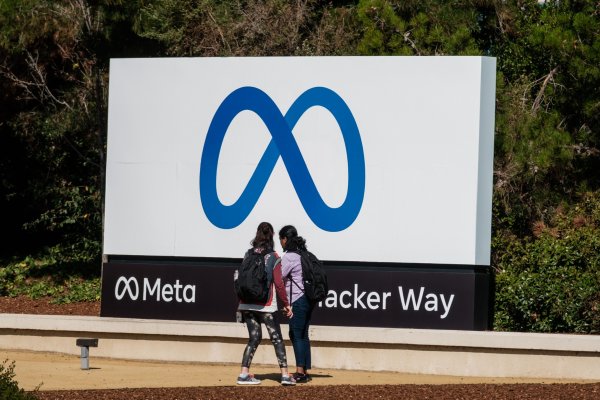 Meta dice que su nuevo supercomputador de inteligencia artificial será el más rápido del mundo