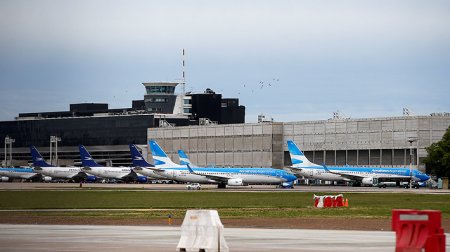 Ómicron: Argentina levanta requisito de PCR negativo para entrar al país