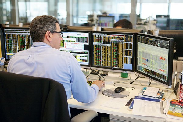 Los desafíos que enfrenta la renta fija tras histórica alza de la tasa clave del Banco Central
