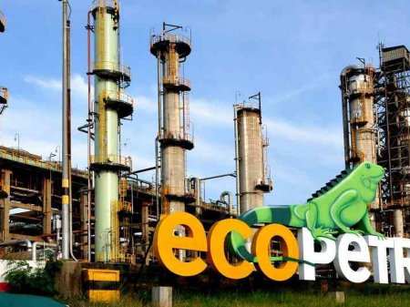 Bonos extranjeros de Ecopetrol se hunden tras promesa de Gustavo Petro de acabar con el petróleo