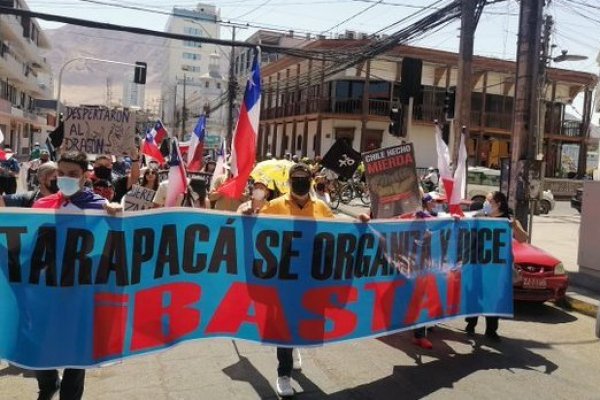Miles de personas marcharon en Iquique en contra de la inseguridad y la delincuencia