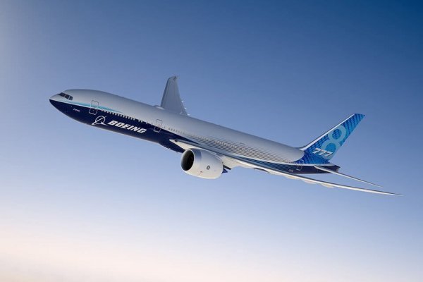 <p>Boeing lanza carguero 777X con pedido de 50 aviones de Qatar Airways</p>