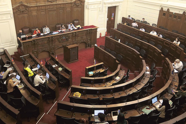 Convención: 59 propuestas de iniciativa popular logran requisito de 15 mil firmas