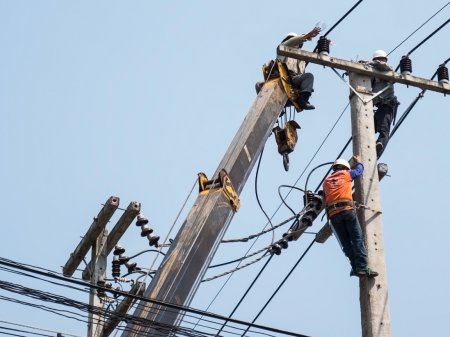 Perú: Regulador de la competencia inicia procedimiento contra empresa eléctrica por posición dominante en el mercado