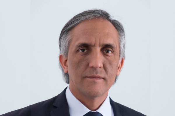 <p>Alfredo Gutiérrez, actual director Nacional de Obras Portuarias con más de 22 años de experiencia, llega a la subsecretaría de Obras Públicas</p>