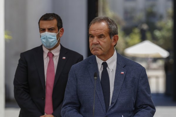 Canciller Andrés Allamand renuncia tras críticas en su contra: "Marca el cierre definitivo de mi larga vida en la política nacional"