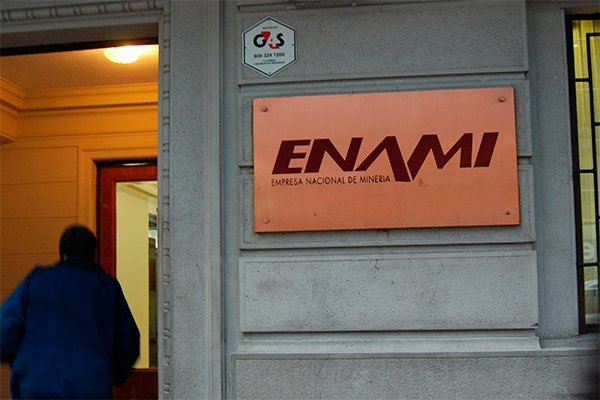 Sindicatos de Enami rechazan licitación de propiedades y aseguran apoyo del gobierno electo