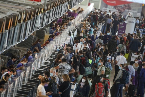 <p>Situación en Iquique extiende cancelación de vuelos durante este domingo</p>