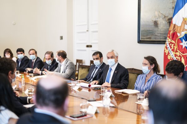 Reunión entre Delgado y Siches el próximo lunes dará inicio formal a proceso de cambio de mando en La Moneda