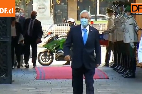 <p>Ahora en DF | Piñera vuelve de vacaciones y cita a reunión de gabinete por situación en el norte</p>