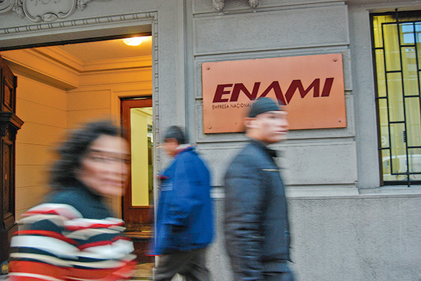 Valor de propiedades de Enami despierta dudas y empresa asegura que no propondrá medidas que impliquen pérdidas