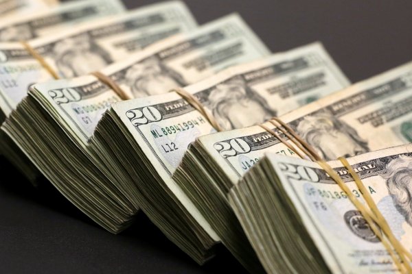 Dólar en Chile cierra en mínimos desde noviembre por expectativa de tasas de la Fed
