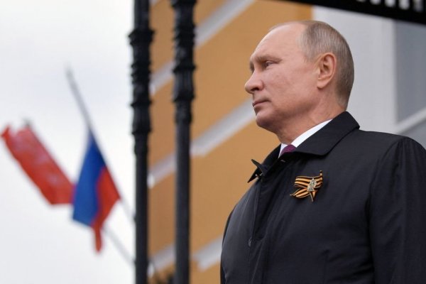 Putin recibe a líder bielorruso y desafía a Occidente con ejercicios militares cerca de la frontera con Ucrania
