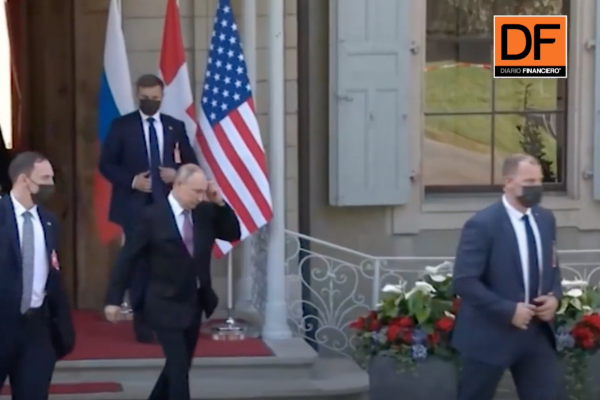 Ahora en DF | Macron y Putin acuerdan un esfuerzo de urgencia para restaurar el alto el fuego