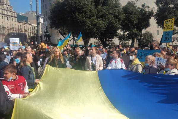 Cuarto día de movilizaciones contra la guerra en Ucrania en Barcelona convoca a centenares de manifestantes