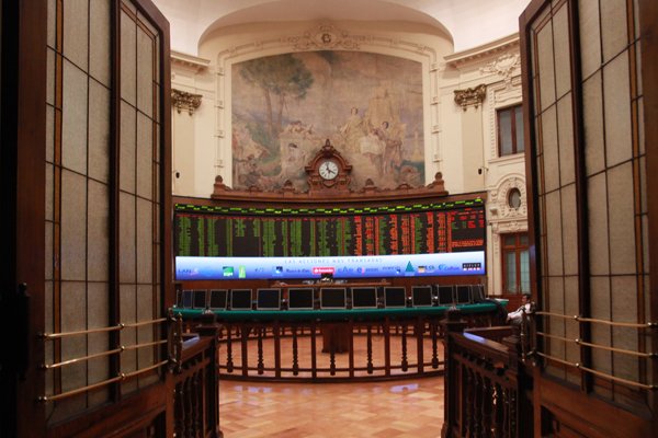 <p>Bolsa de Santiago distribuirá casi $ 5 mil millones como dividendo adicional</p>