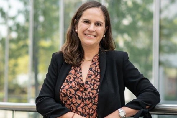 Álamos & Squella ficha a abogada de Barros & Errázuriz para liderar área laboral