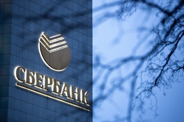 Séptimo día de invasión: mayor banco ruso se retira de Europa tras sanciones que afectarían al 80% de la industria