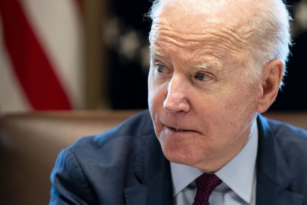 Octavo día de invasión: Washington amplía incautaciones a oligarcas y deuda rusa ve sombrío panorama