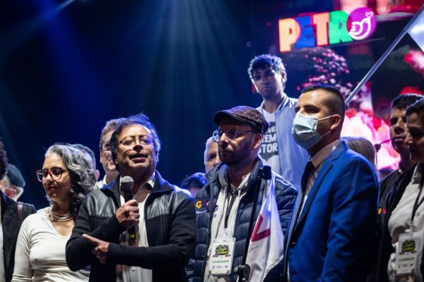 Candidatos colombianos cierran campañas públicas a una semana de elecciones legislativas