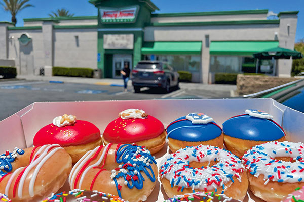 Gigante estadounidense Krispy Kreme anuncia su arribo a Chile con modelo de franquicia