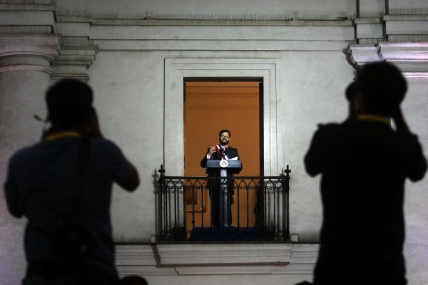 Las claves del primer mensaje de Boric: recuperar la economía, unidad, apoyo a Convención y compromiso por las 40 horas