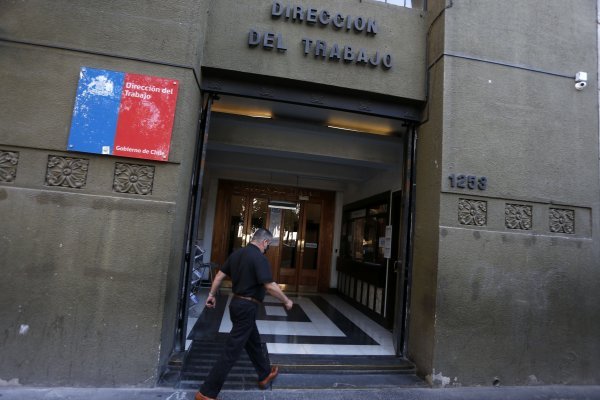Atención empleadores: la DT recuerda el plazo para registrar los contratos de trabajo suscritos antes del 1 de octubre de 2021
