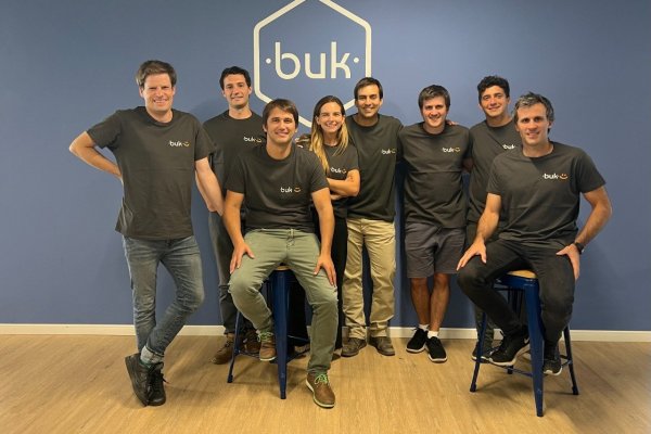 Buk compra startup que permite entregar adelantos de sueldo y marca su ingreso al mundo FinTech