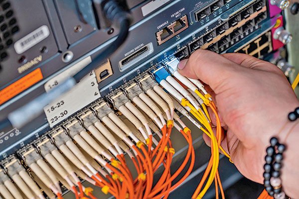 La razón del alto precio que se está pagando por la infraestructura de las empresas de telecomunicaciones