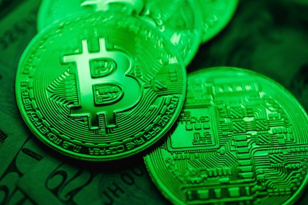 Bitcoin supera los US$41.000 por recuperación de activos de riesgo