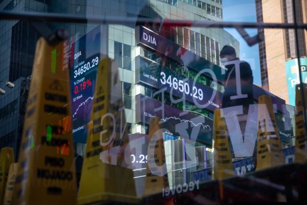 Lo que debes saber este viernes antes de que abra el mercado (+ Podcast)
